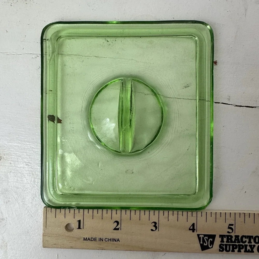 Uranium Glass‎ Lid Vaseline Green UV Reactive Depression Square 5
